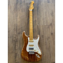 Fender Rarities Flame Koa Top Stratocaster®, Maple Fingerboard, Natural