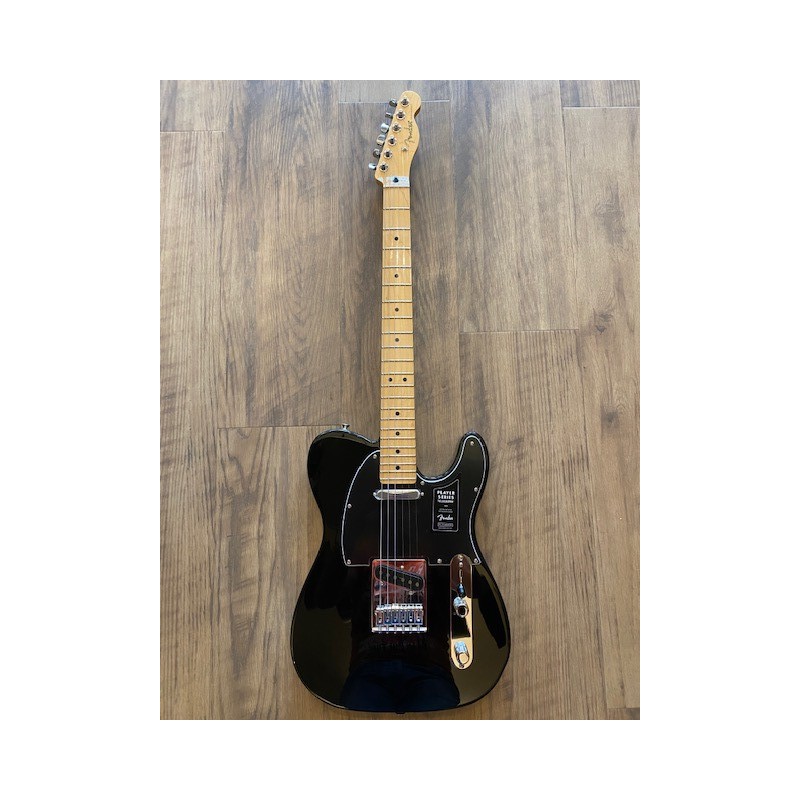 Fender Player Telecaster®, Maple Fingerboard, Black